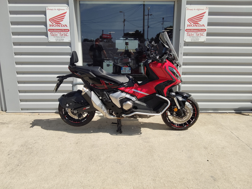 HONDA X-ADV 750 DCT