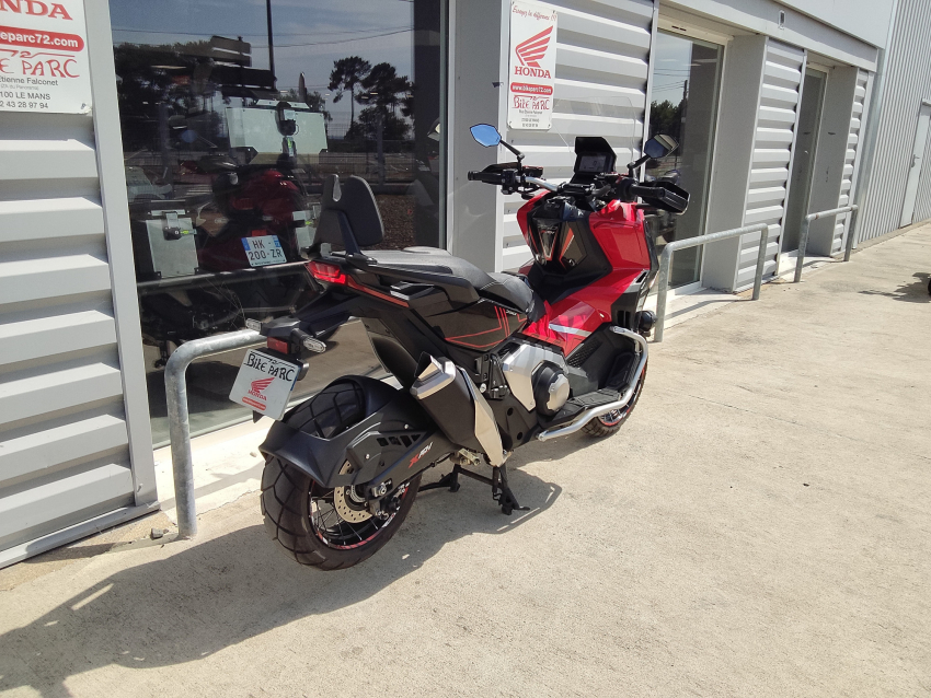 HONDA X-ADV 750 DCT