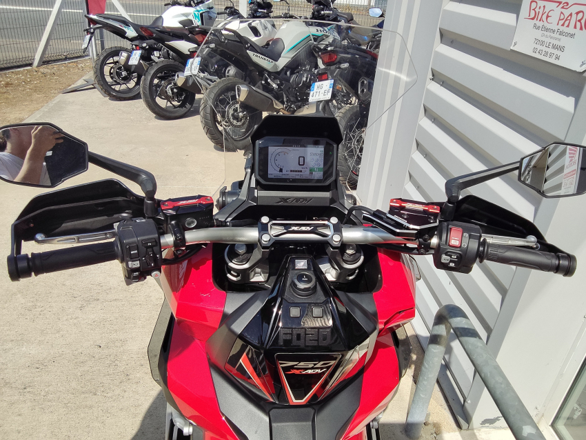 HONDA X-ADV 750 DCT