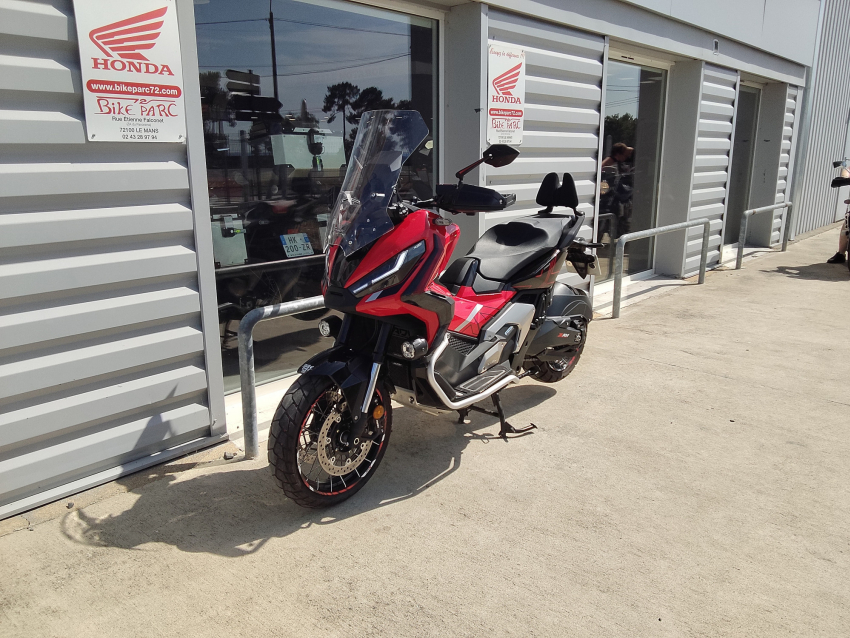 HONDA X-ADV 750 DCT