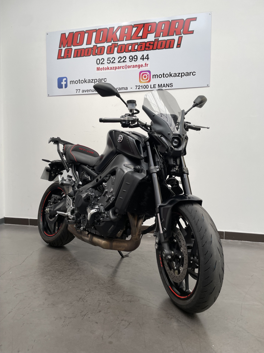 YAMAHA MT-09 YAMAHA MT-09