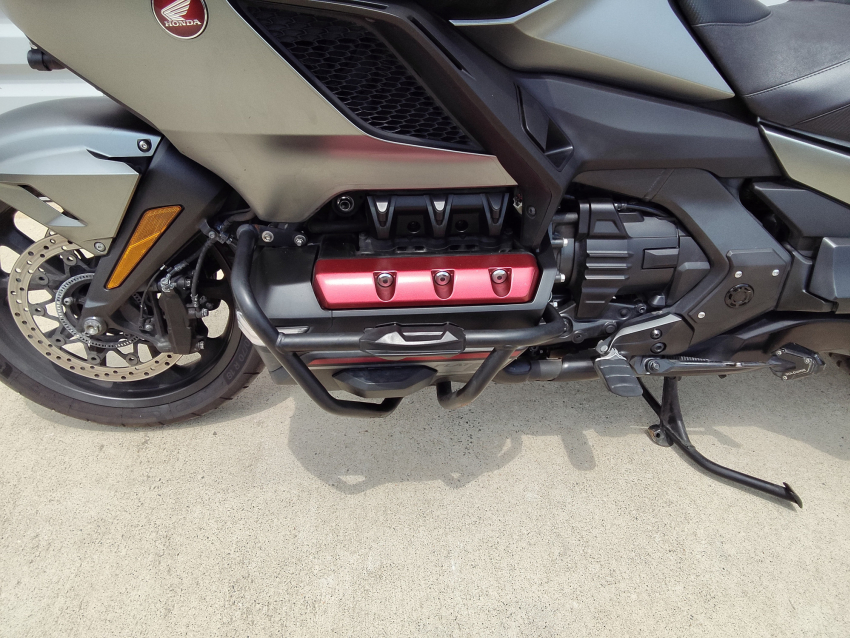 HONDA GL 1800 GOLDWING DCT BAGGER HONDA GL 1800 GOLDWING DCT BAGGER