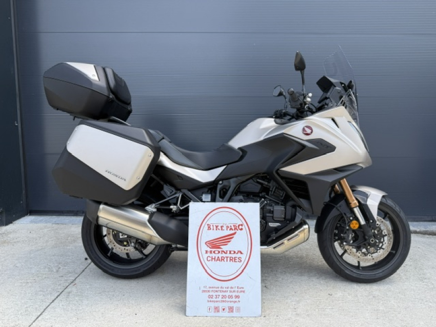 HONDA NT 1100 DCT SE HONDA NT 1100 DCT SE