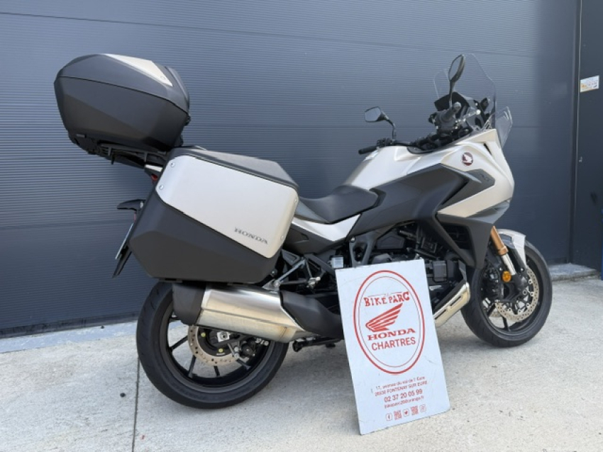 HONDA NT 1100 DCT SE HONDA NT 1100 DCT SE