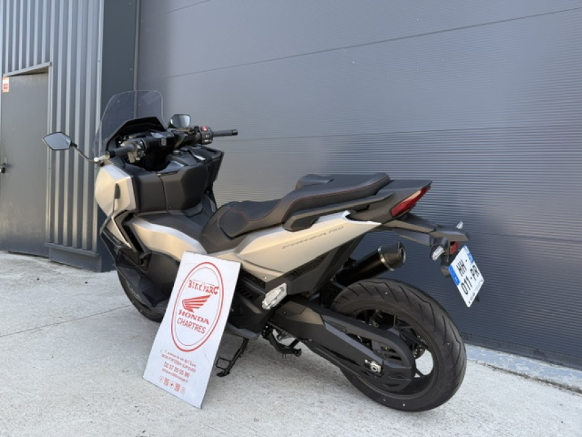 HONDA NSS FORZA 750 HONDA NSS FORZA 750
