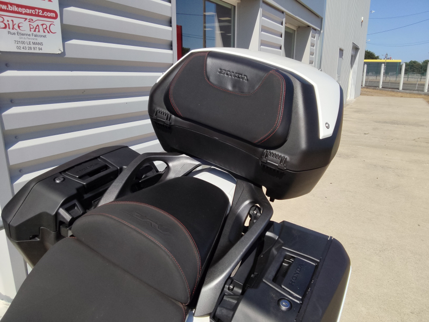 HONDA NT 1100 DCT HONDA NT 1100 DCT