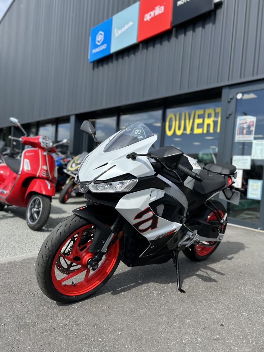 APRILIA RS 457 APRILIA RS 457