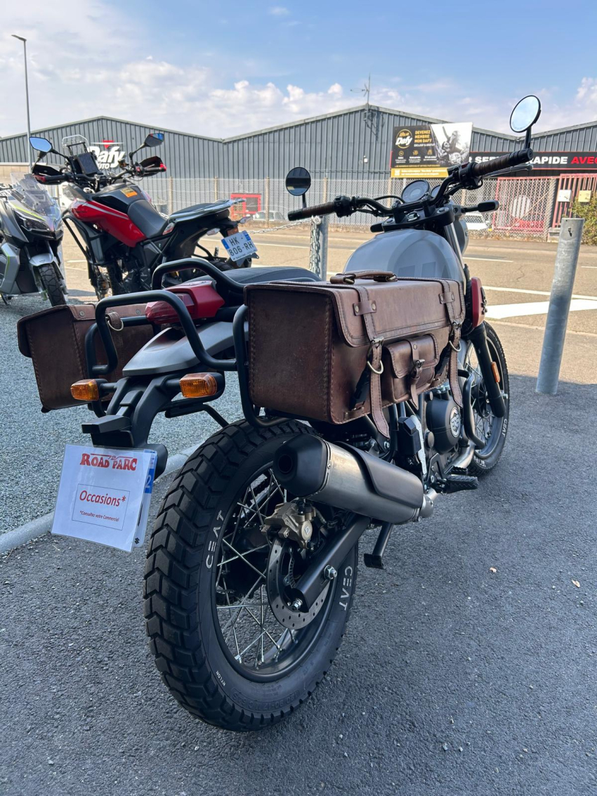 ROYAL ENFIELD SCRAM 411 ROYAL ENFIELD SCRAM 411