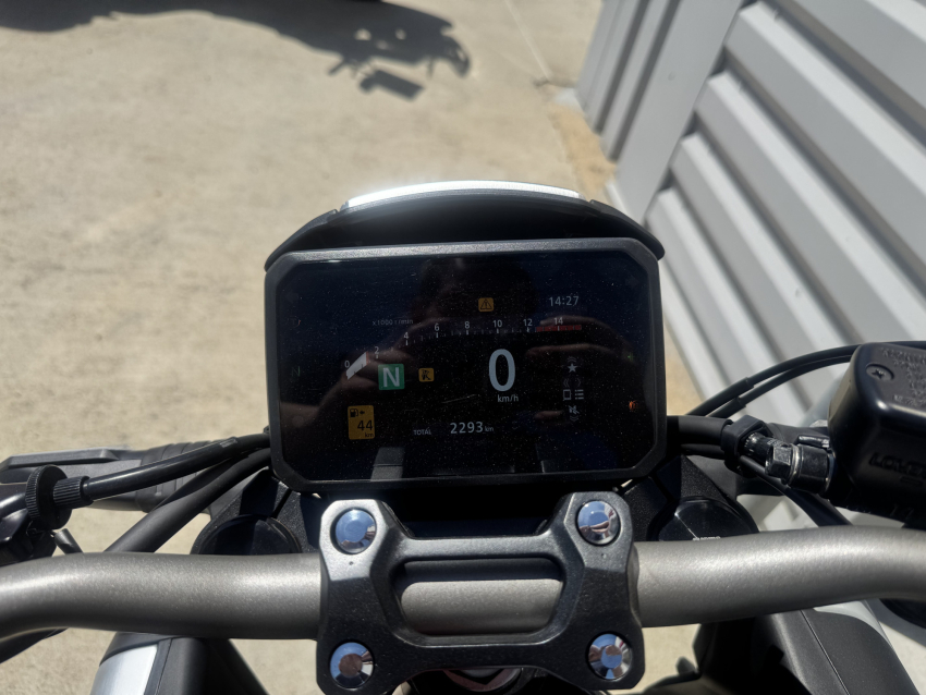 HONDA CB 650 R e-Clutch