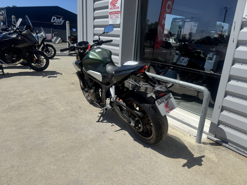 HONDA CB 650 R e-Clutch