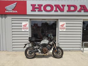HONDA CB 650 R e-Clutch