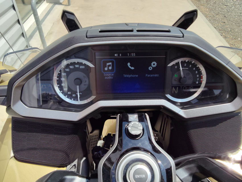 HONDA GL 1800 GOLDWING TOURING DCT HONDA GL 1800 GOLDWING TOURING DCT