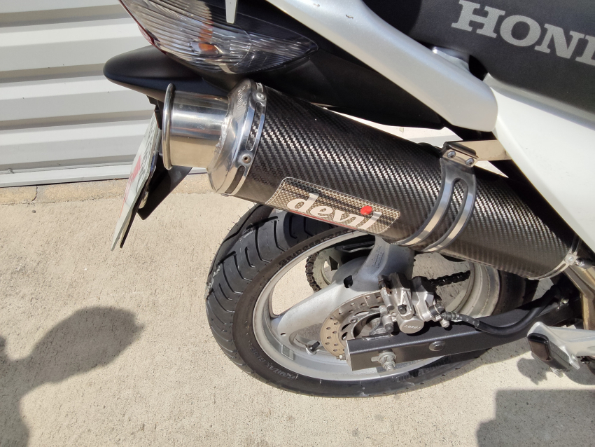 HONDA VARADERO 125 DE LUXE HONDA VARADERO 125 DE LUXE