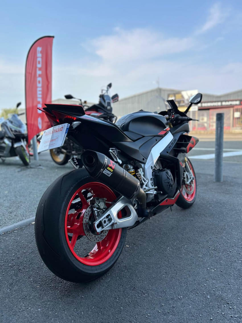 APRILIA RSV4 1100 Sachsenring Black APRILIA RSV4 1100 Sachsenring Black