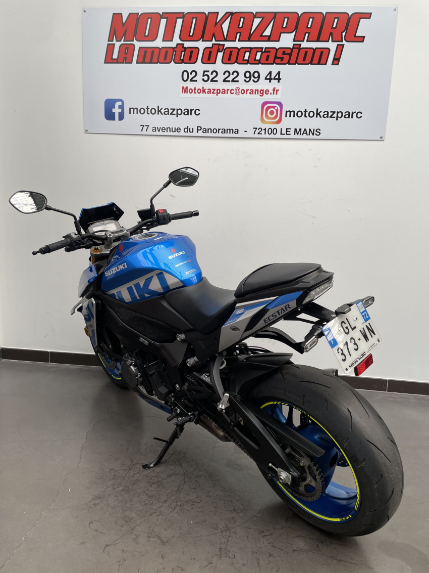SUZUKI GSX-S 1000 ABS SUZUKI GSX-S 1000 ABS