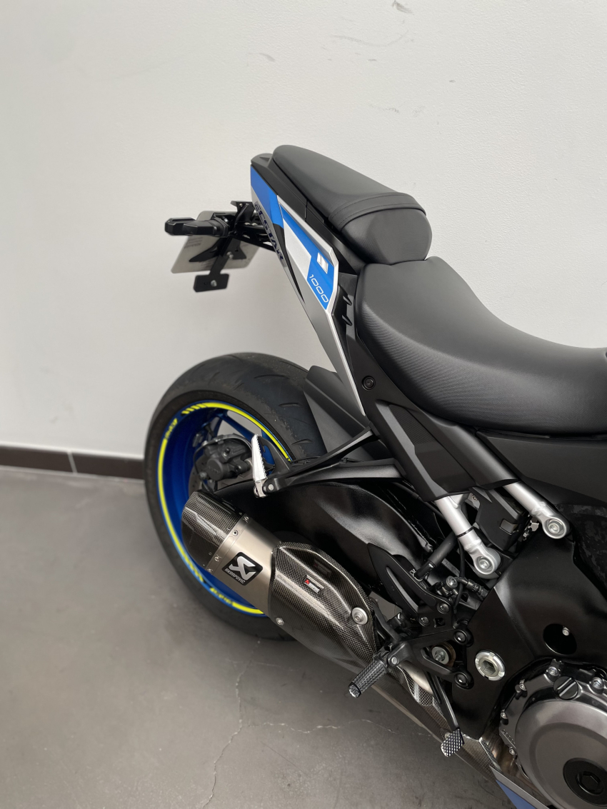 SUZUKI GSX-S 1000 ABS SUZUKI GSX-S 1000 ABS