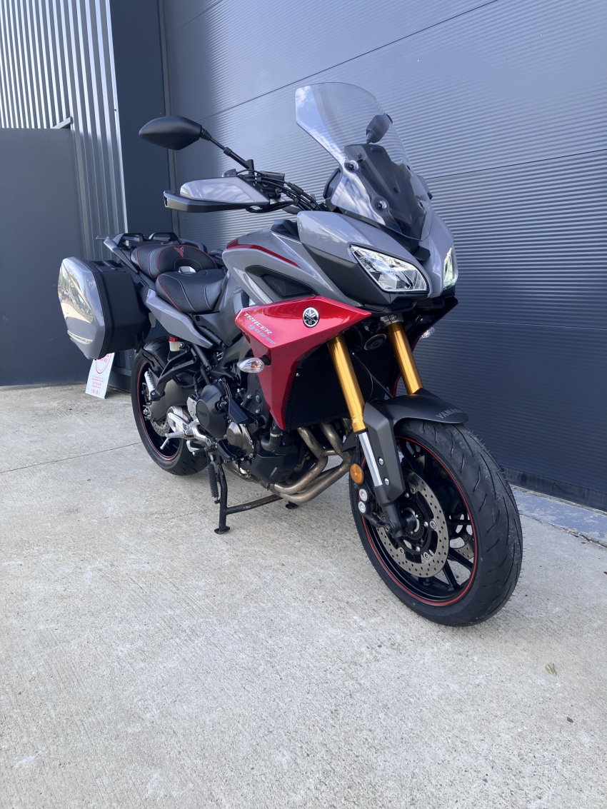 YAMAHA MT-09 TRACER YAMAHA MT-09 TRACER