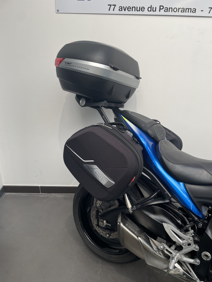 SUZUKI GSX-S 1000 F SUZUKI GSX-S 1000 F