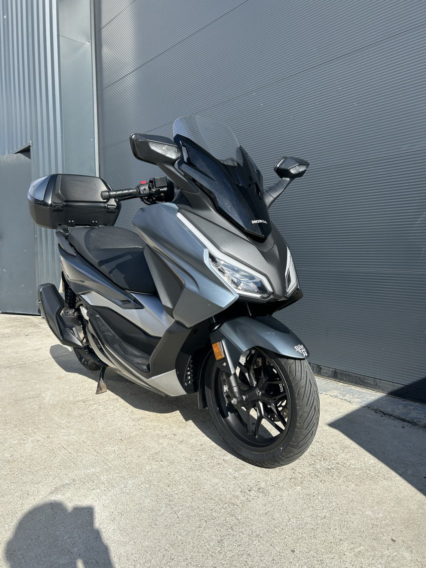 HONDA NSS FORZA 350 HONDA NSS FORZA 350