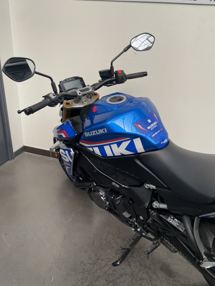 SUZUKI GSX-S 1000 ABS SUZUKI GSX-S 1000 ABS