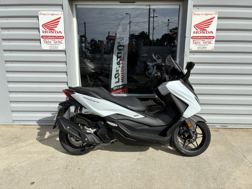 HONDA NSS FORZA 125 HONDA NSS FORZA 125