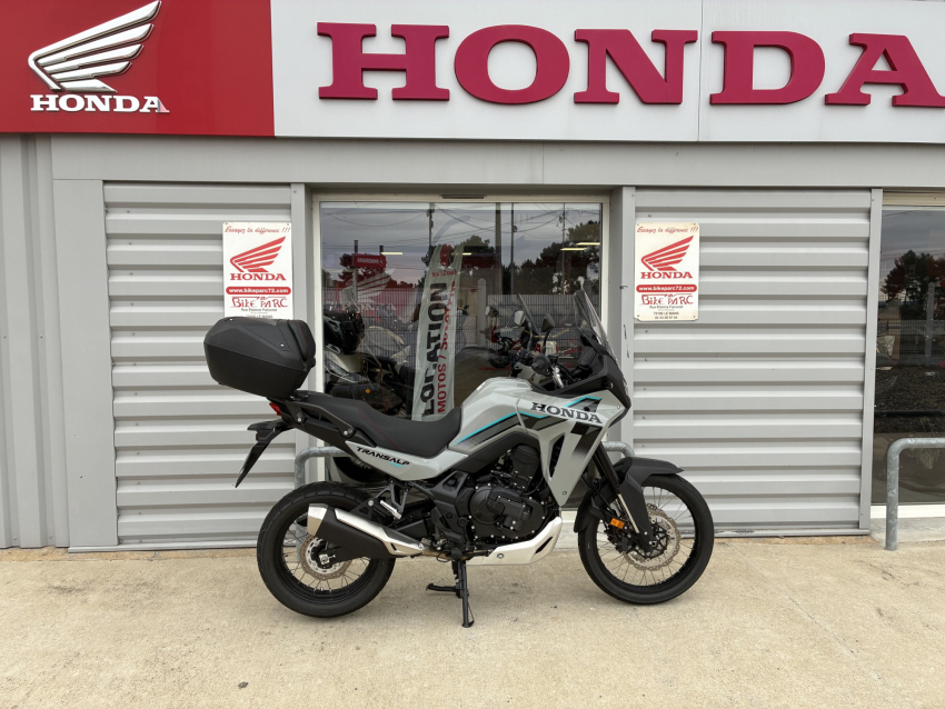HONDA XL 750 TRANSALP E-Clutch A2 HONDA XL 750 TRANSALP E-Clutch A2