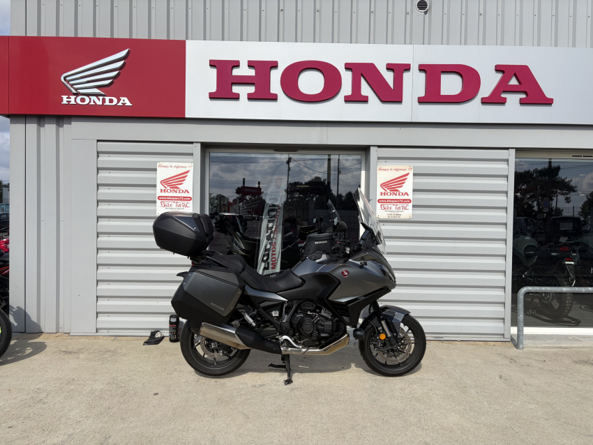 HONDA NT 1100 DCT HONDA NT 1100 DCT