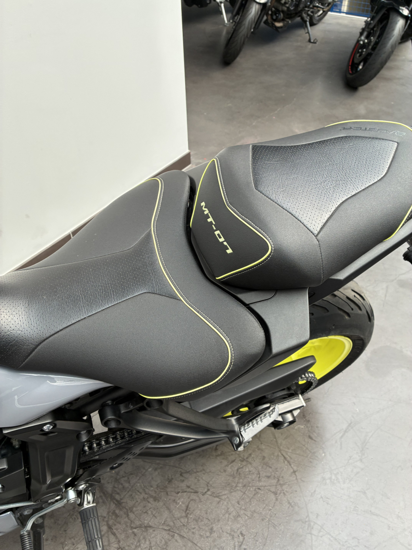 YAMAHA MT-07 YAMAHA MT-07