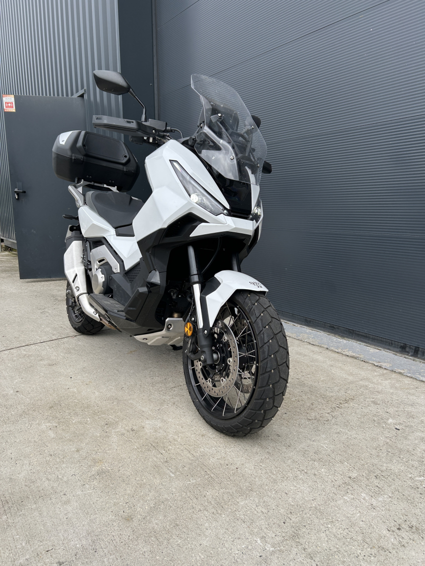 HONDA X-ADV 750 DCT HONDA X-ADV 750 DCT