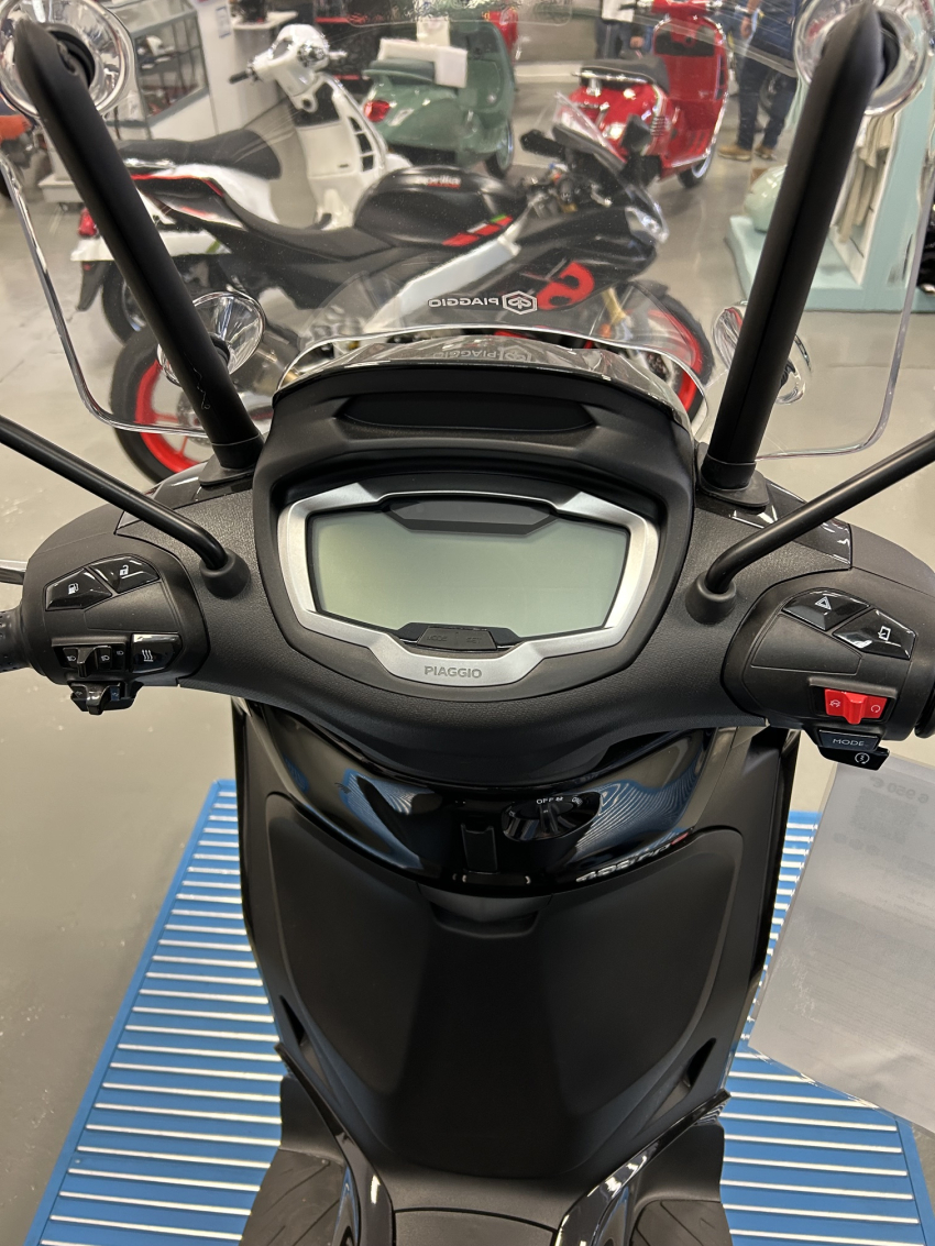 PIAGGIO BEVERLY 400 PIAGGIO BEVERLY 400