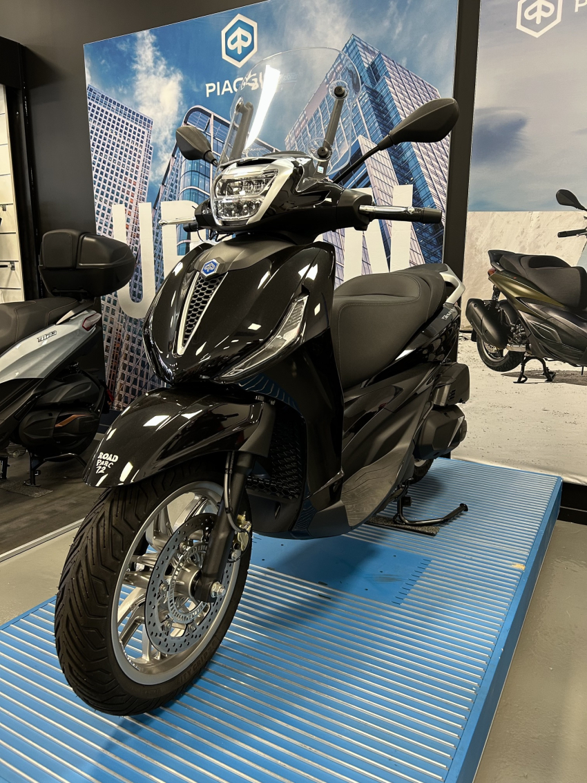 PIAGGIO BEVERLY 400 PIAGGIO BEVERLY 400