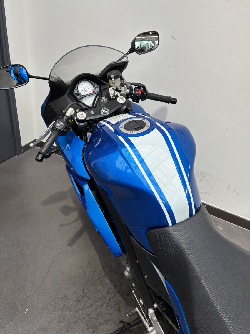 SUZUKI SV 650 S SUZUKI SV 650 S
