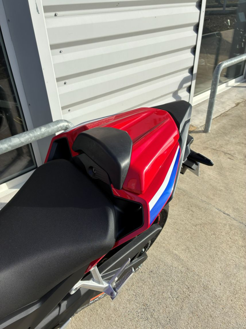 HONDA CBR 500 R E-Clutch