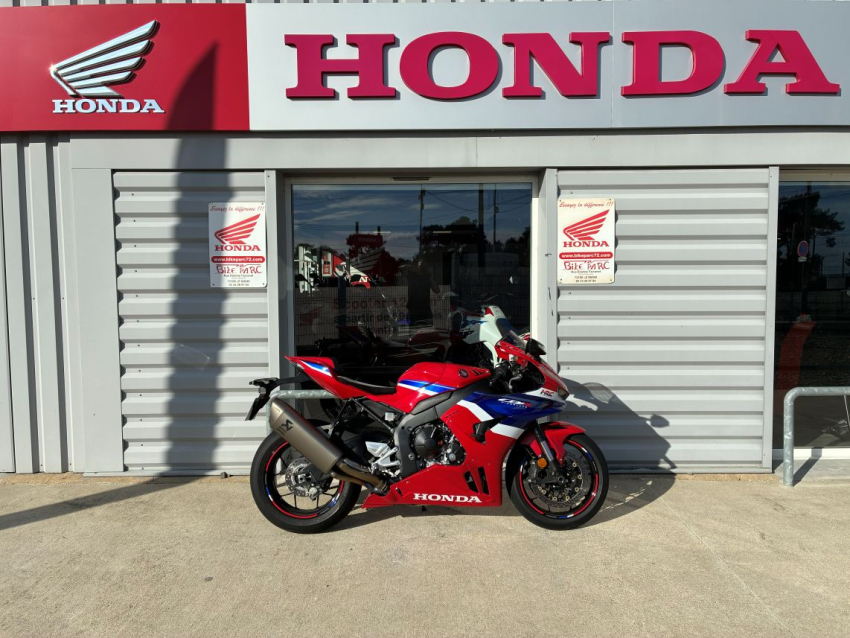 HONDA CBR 1000 RR-R