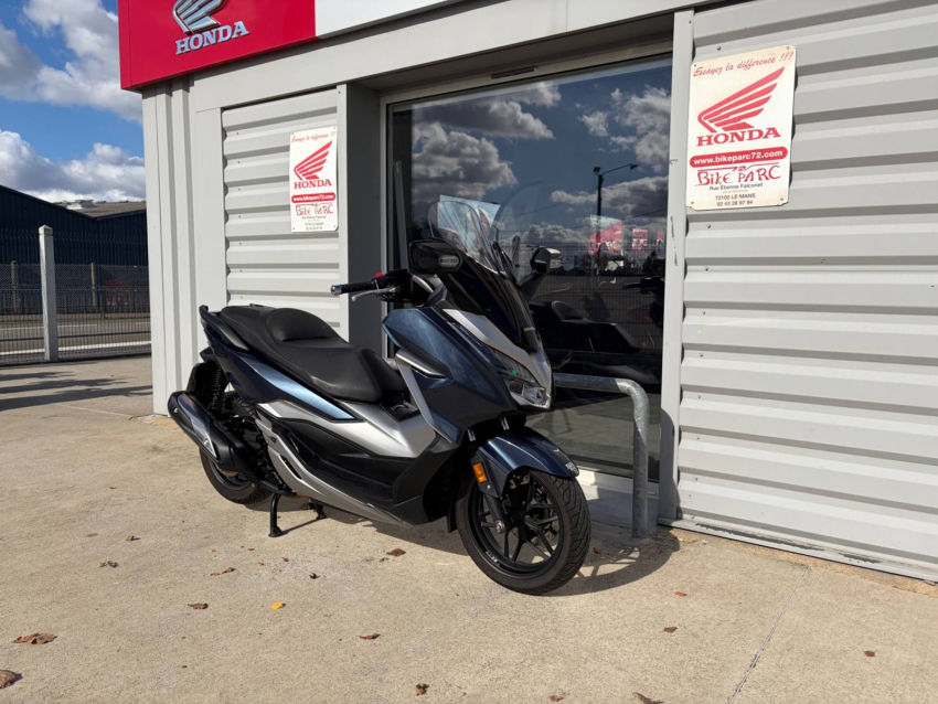 HONDA NSS FORZA 300 HONDA NSS FORZA 300