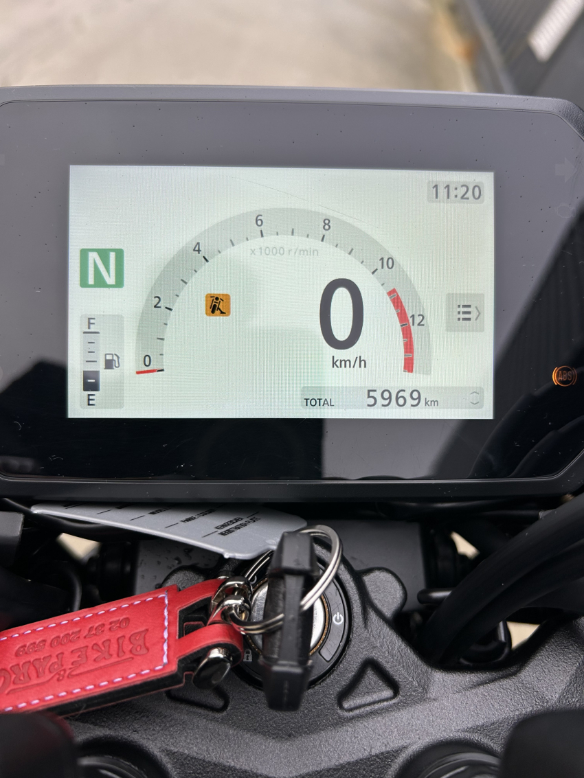 HONDA CB 125R Neo Sport Café HONDA CB 125R Neo Sport Café