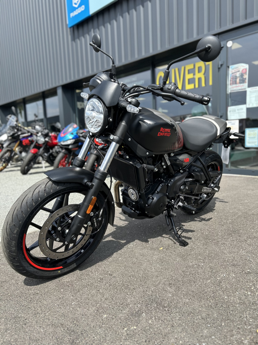 ROYAL ENFIELD GUERRILLA 450 APEX BLACK ROYAL ENFIELD GUERRILLA 450 APEX BLACK