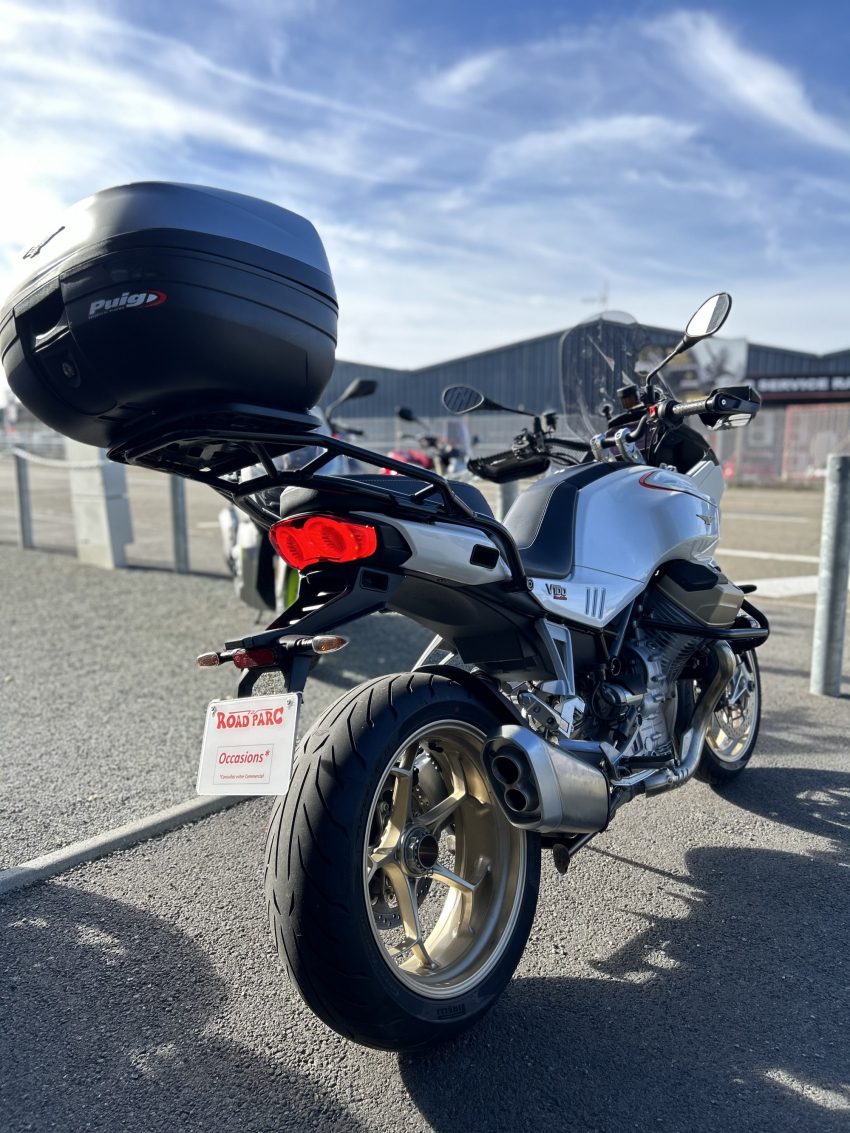 MOTO GUZZI V100 MANDELLO MOTO GUZZI V100 MANDELLO